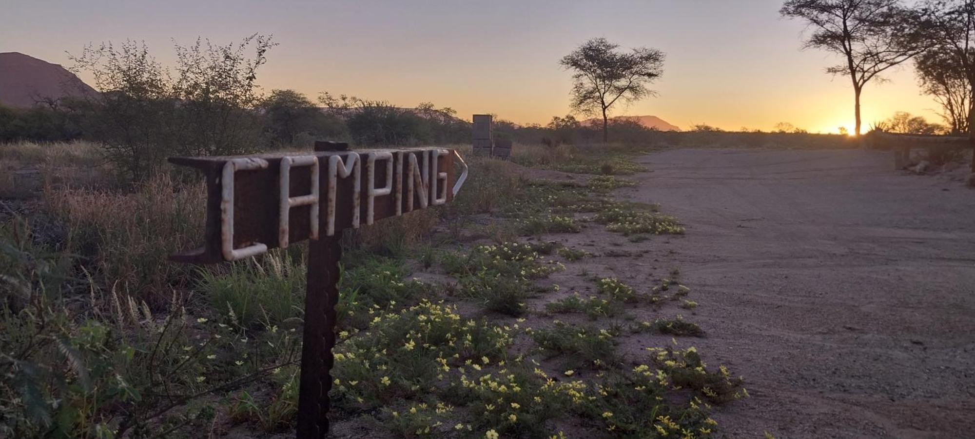 Camp Mara Hotel Omaruru Eksteriør billede