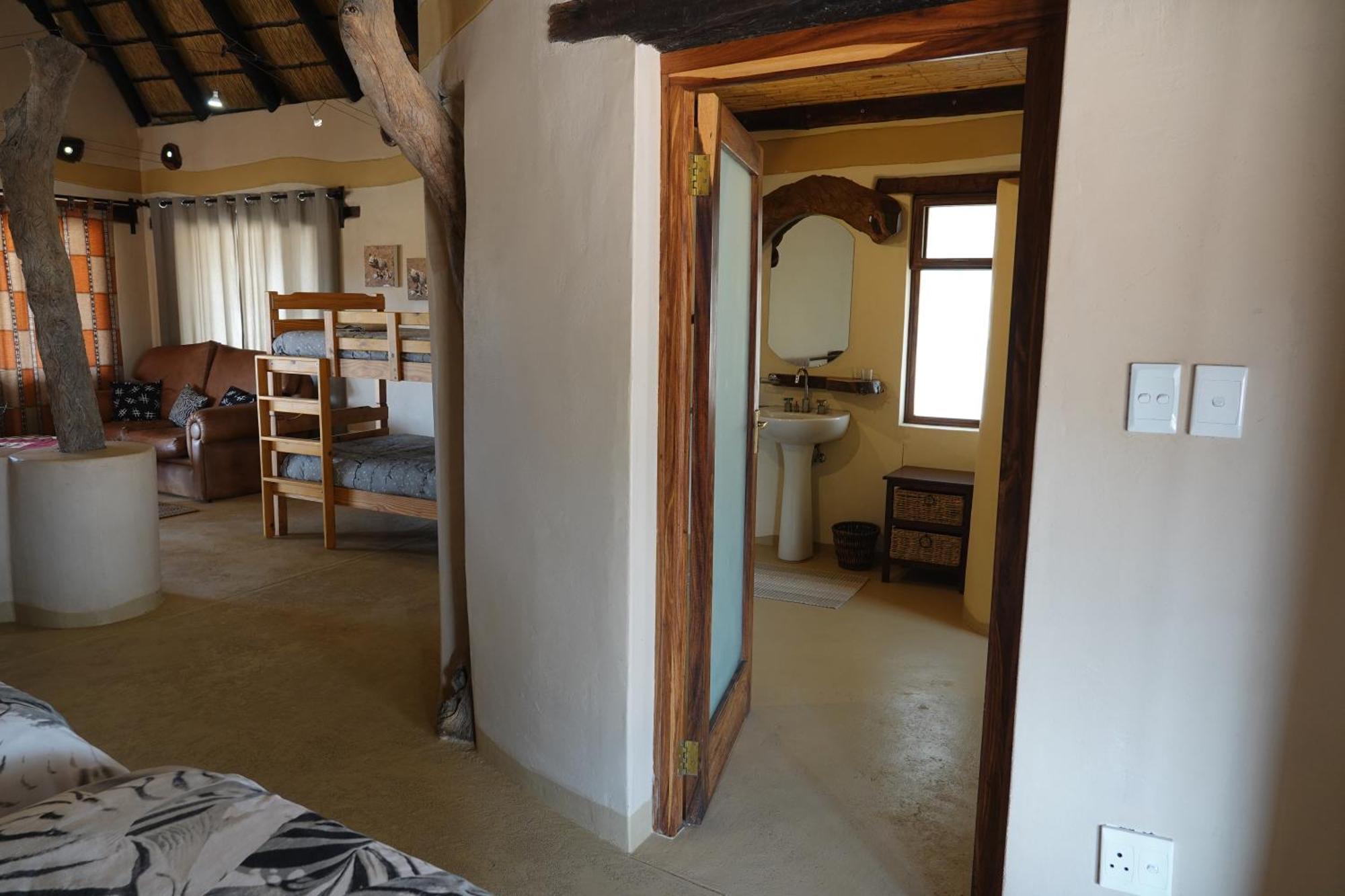 Camp Mara Hotel Omaruru Eksteriør billede